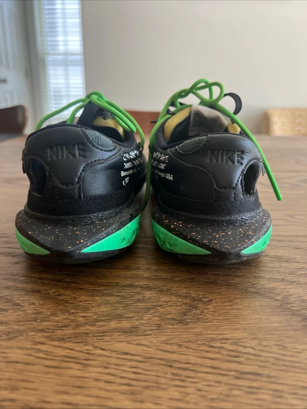 Nike x Off-White blazer low Black Sneakers with Neon Green Laces